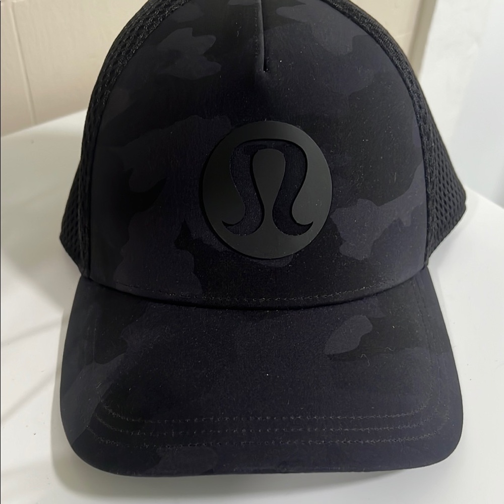 Lululemon Athletica Black Camo Hat